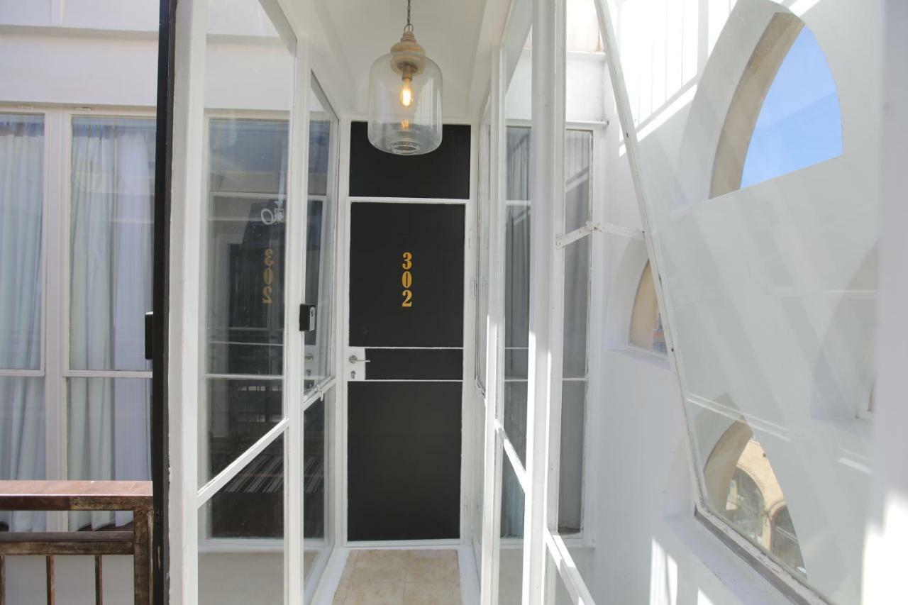 Отель Jaffa Garden Boutique Тель-Авив Экстерьер фото